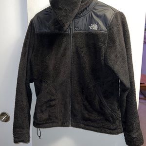 Black THE NORTH FACE jacket